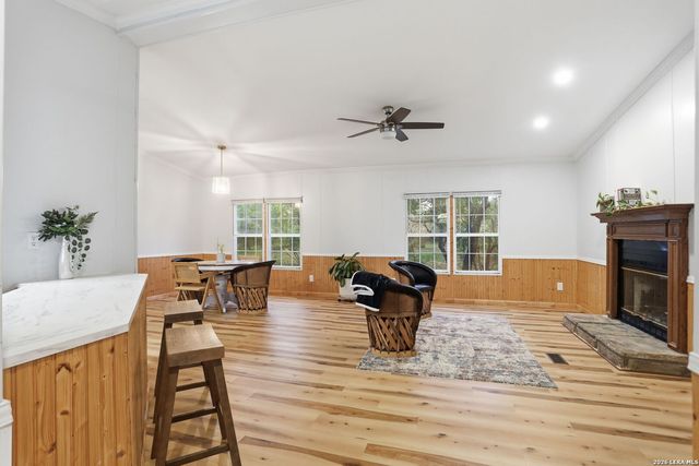 9923 County Road 5735, Castroville, TX 78009
