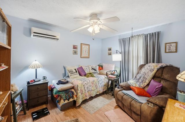 905 Leslie Court, Mason, OH 45040