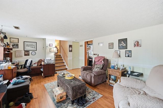 905 Leslie Court, Mason, OH 45040