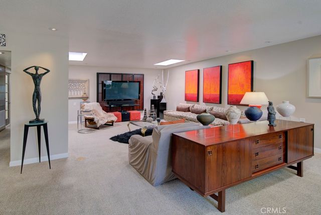 315 Avenida Castilla C, Laguna Woods, CA 92637