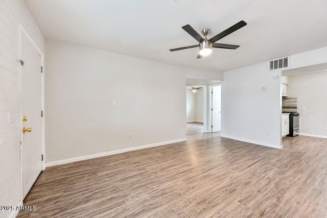 1744 W Glendale Avenue 9, Phoenix, AZ 85021