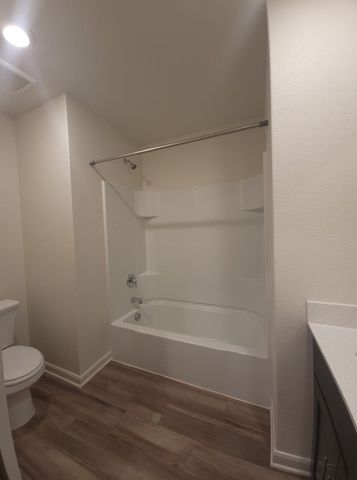 13712 Logan Pass Drive, Ponder, TX 76259