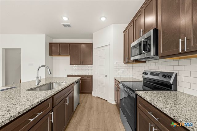 123 Grand Canyon Drive, Copperas Cove, TX 76522