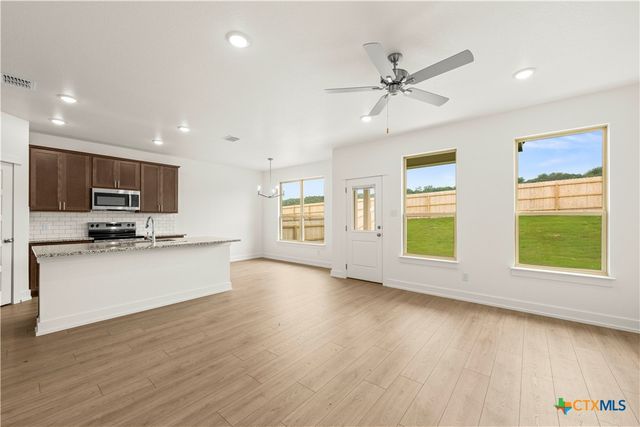 123 Grand Canyon Drive, Copperas Cove, TX 76522