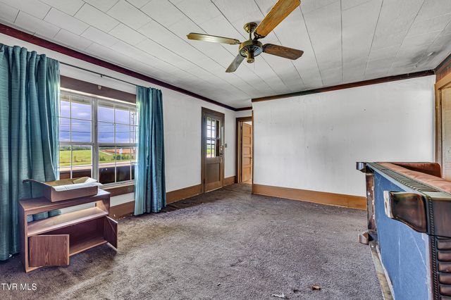 1825 Highway 107, Jonesborough, TN 37659