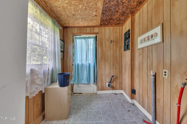 1825 Highway 107, Jonesborough, TN 37659