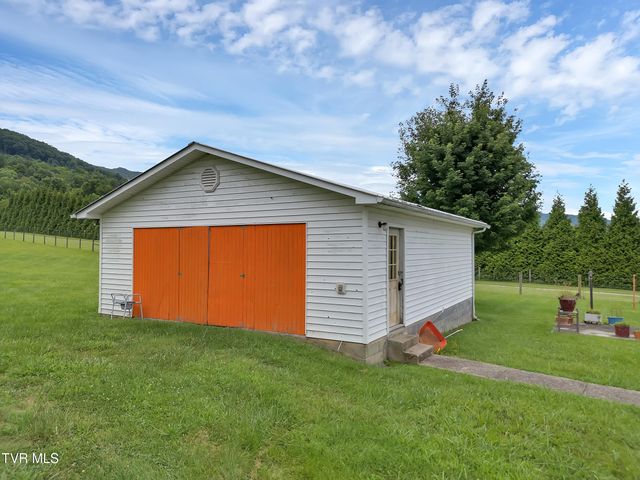 1825 Highway 107, Jonesborough, TN 37659
