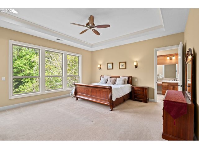 9723 Nw HENRY Ct, Portland, OR 97229