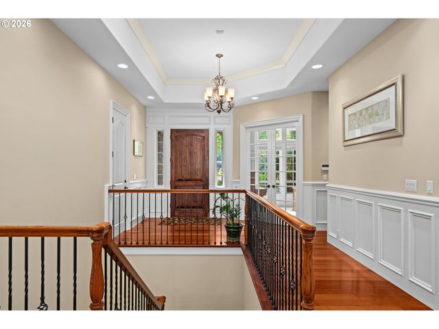9723 Nw HENRY Ct, Portland, OR 97229