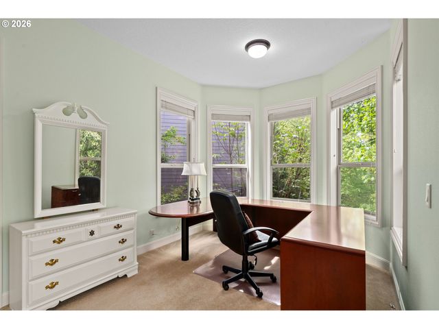 9723 Nw HENRY Ct, Portland, OR 97229