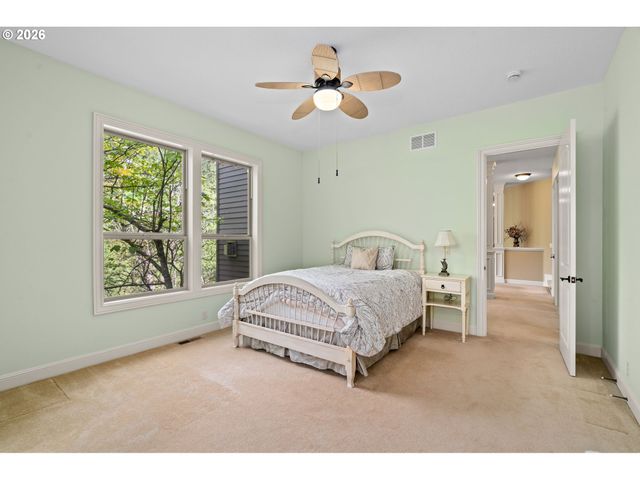 9723 Nw HENRY Ct, Portland, OR 97229