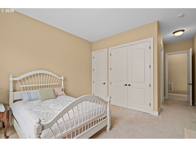 9723 Nw HENRY Ct, Portland, OR 97229