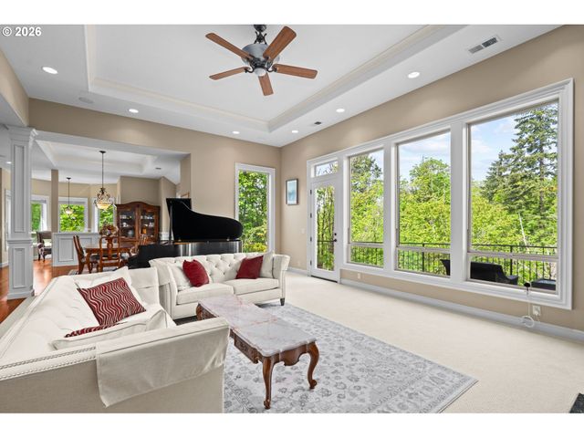 9723 Nw HENRY Ct, Portland, OR 97229