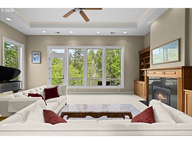 9723 Nw HENRY Ct, Portland, OR 97229