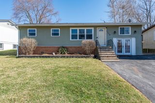 1115 Hillwood Circle, Round Lake Beach, IL 60073