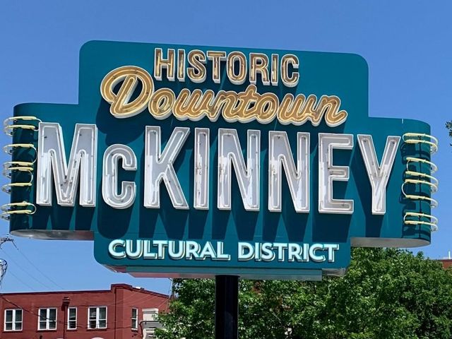 412 Kincaide Street, Mckinney, TX 75069
