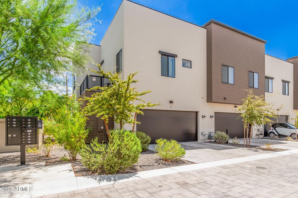 2645 E OSBORN Road 1, Phoenix, AZ 85016