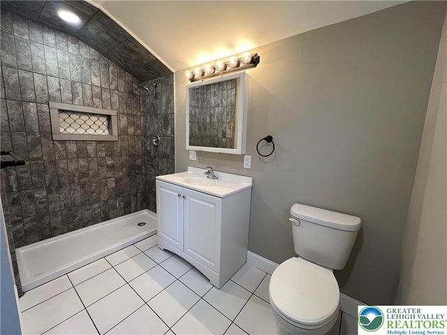 3790 Redbud Drive, Lehigh Twp, PA 18067