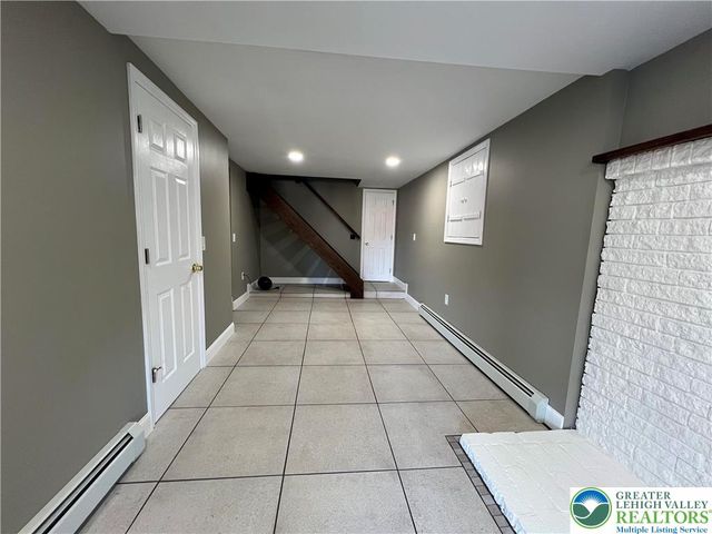 3790 Redbud Drive, Lehigh Twp, PA 18067