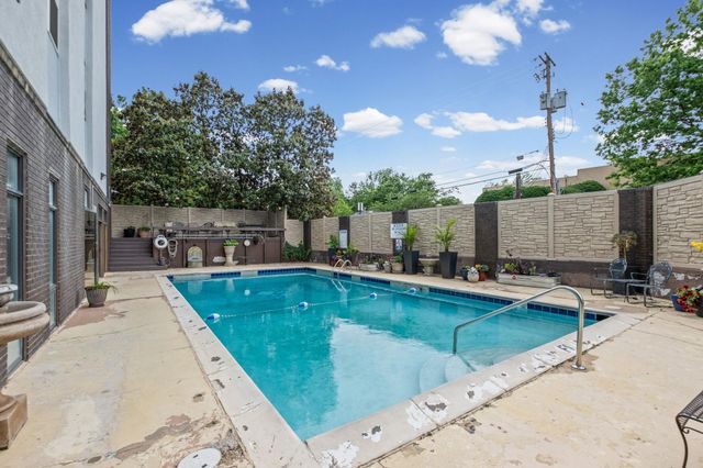 2277 Union Ave Apt 103, Memphis, TN 38104