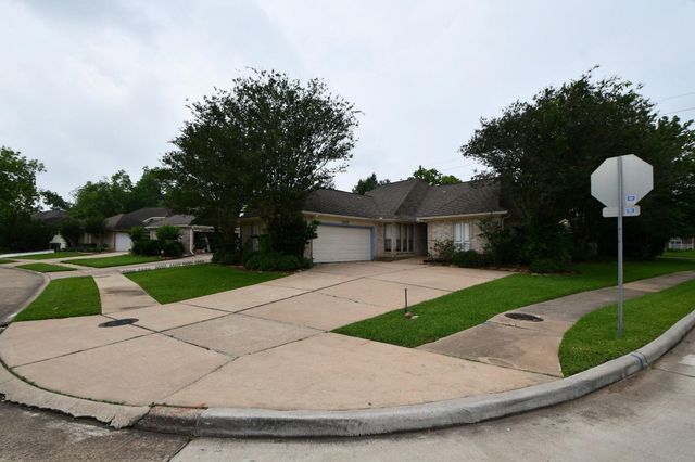 1947 Mayweather Lane, Richmond, TX 77406