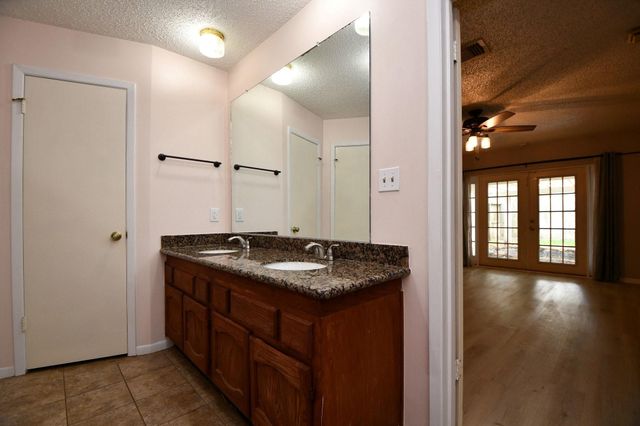 1947 Mayweather Lane, Richmond, TX 77406