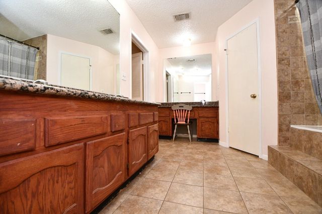 1947 Mayweather Lane, Richmond, TX 77406