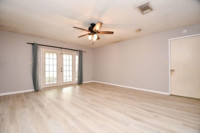 1947 Mayweather Lane, Richmond, TX 77406