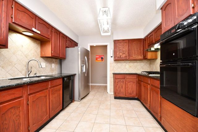 1947 Mayweather Lane, Richmond, TX 77406