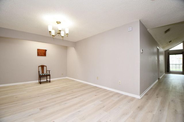 1947 Mayweather Lane, Richmond, TX 77406