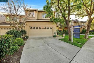 15 Creekside Dr, San Ramon, CA 94583