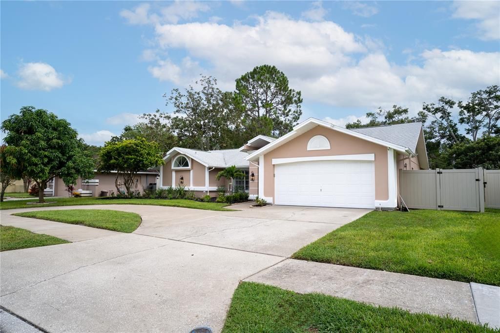 1583 MCAULIFFE LANE, Palm Harbor, FL 34683