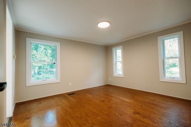 7 New Myrtle Dr, Montague Twp., NJ 07827