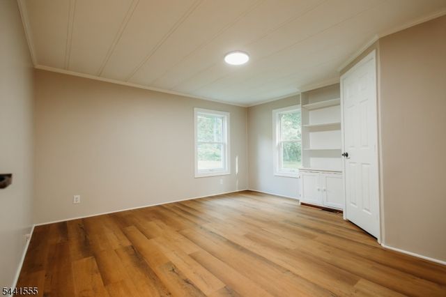 7 New Myrtle Dr, Montague Twp., NJ 07827