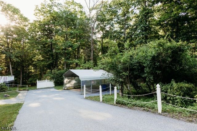 7 New Myrtle Dr, Montague Twp., NJ 07827