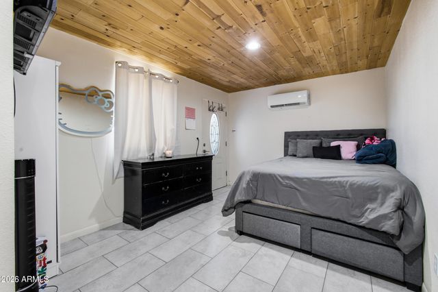 2502 N 47TH Lane, Phoenix, AZ 85035