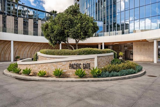 888 W E 2405, San Diego, CA 92101