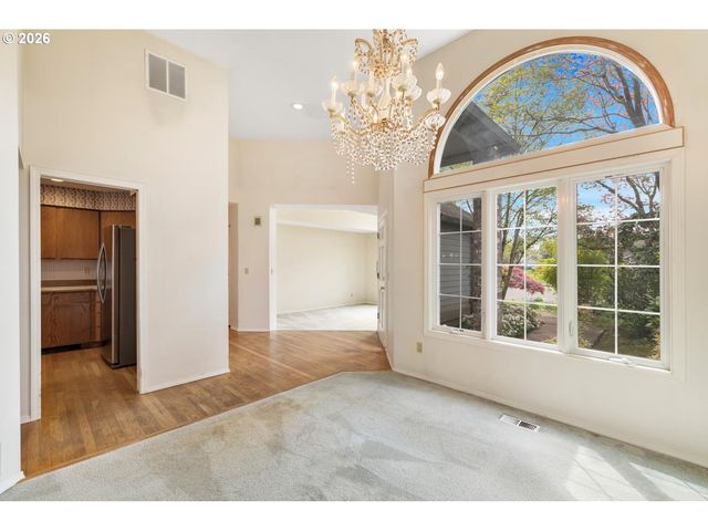 2016 Se 158TH Loop, Vancouver, WA 98683