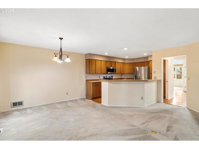 2016 Se 158TH Loop, Vancouver, WA 98683