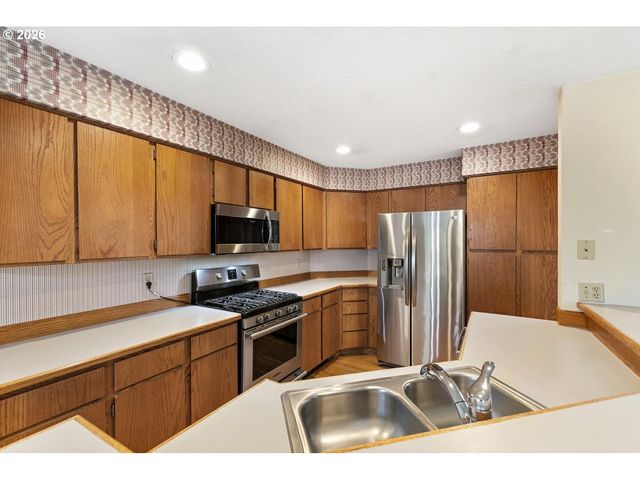 2016 Se 158TH Loop, Vancouver, WA 98683