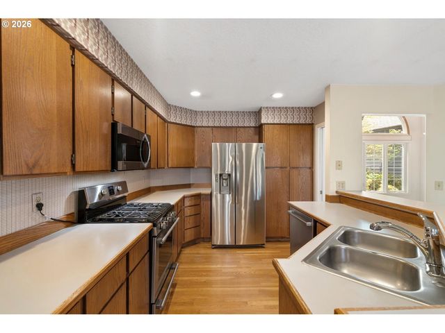 2016 Se 158TH Loop, Vancouver, WA 98683