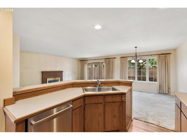 2016 Se 158TH Loop, Vancouver, WA 98683