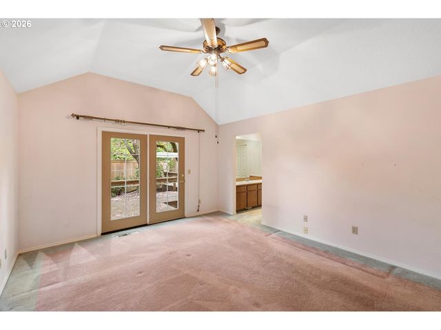 2016 Se 158TH Loop, Vancouver, WA 98683