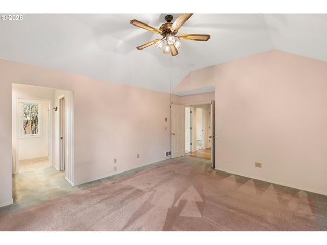 2016 Se 158TH Loop, Vancouver, WA 98683