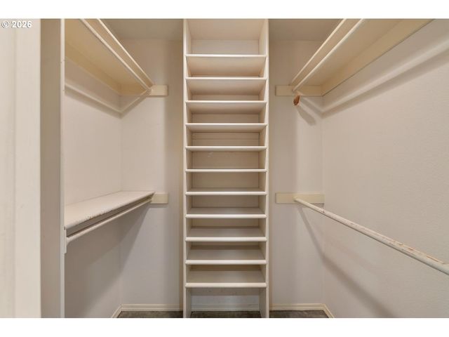 2016 Se 158TH Loop, Vancouver, WA 98683