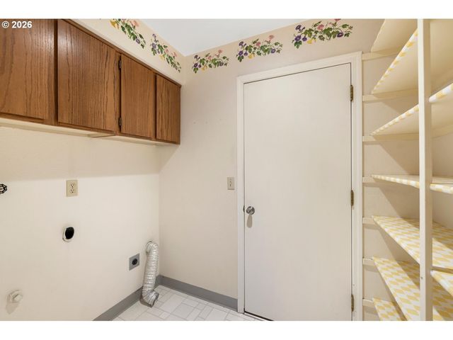 2016 Se 158TH Loop, Vancouver, WA 98683