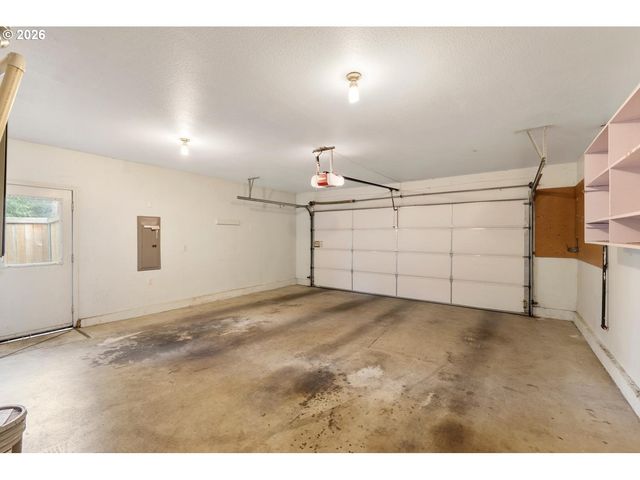 2016 Se 158TH Loop, Vancouver, WA 98683