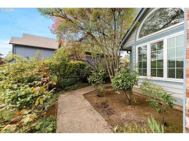 2016 Se 158TH Loop, Vancouver, WA 98683