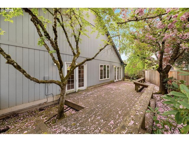 2016 Se 158TH Loop, Vancouver, WA 98683