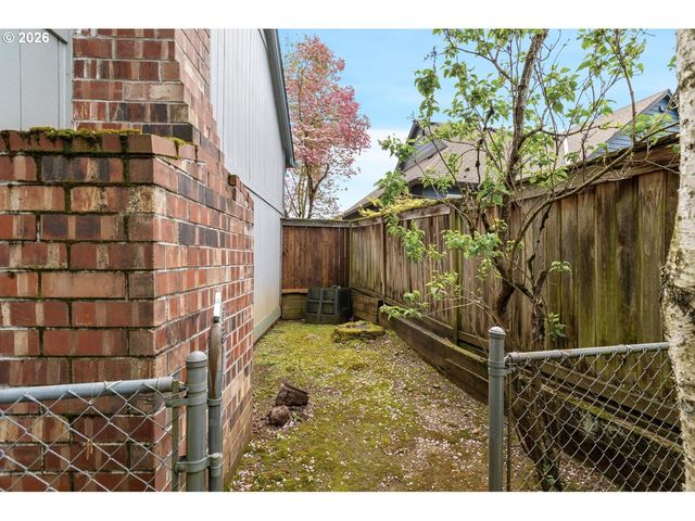 2016 Se 158TH Loop, Vancouver, WA 98683